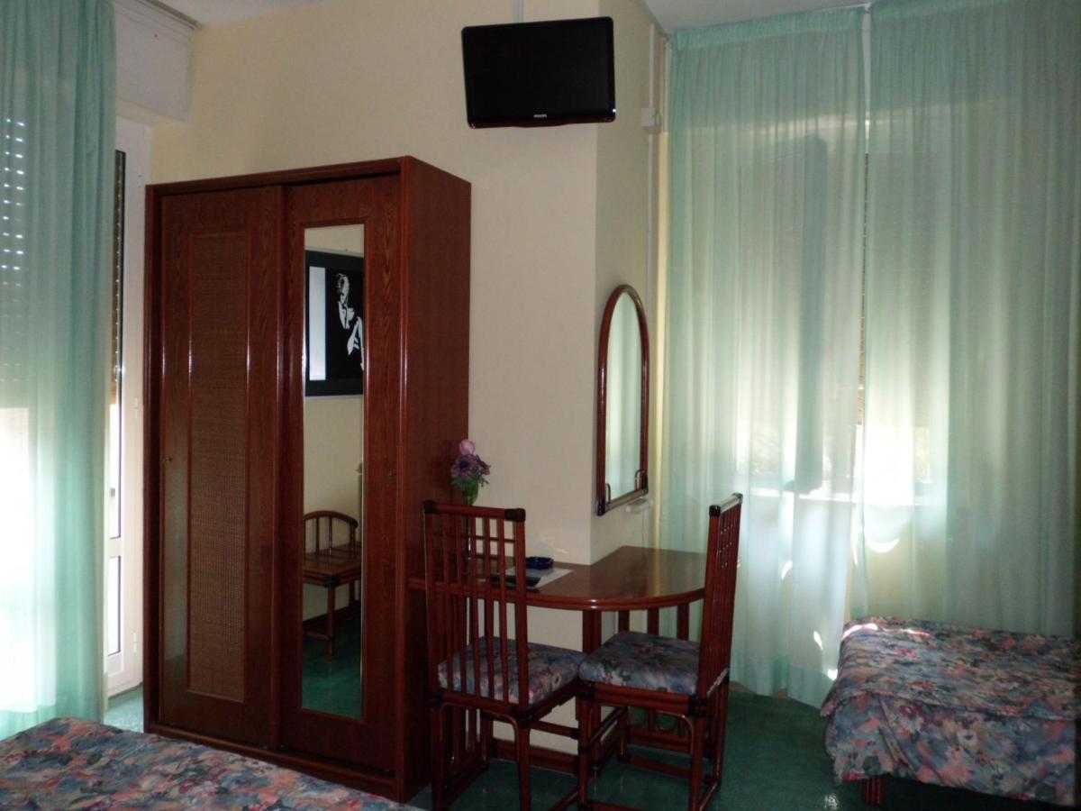 Fegina 3 Deluxe Bedrooms & Bathrooms 몬테로소 알 마레 외부 사진