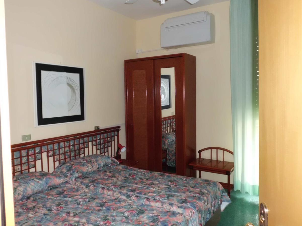 Fegina 3 Deluxe Bedrooms & Bathrooms 몬테로소 알 마레 외부 사진